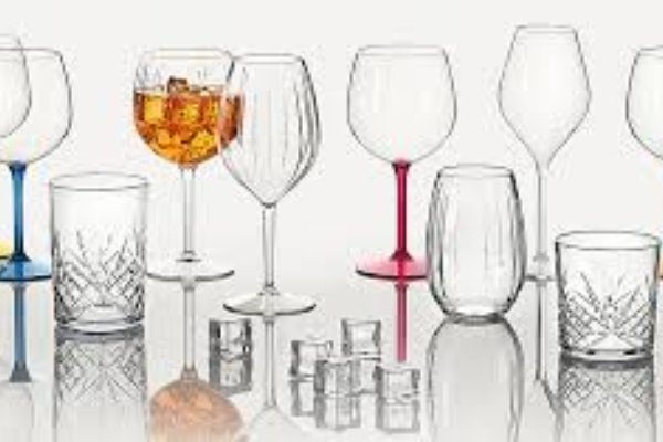Glass Tumbler Overmolding: Combining Borosilicate Glass with Food-Grade Silicone